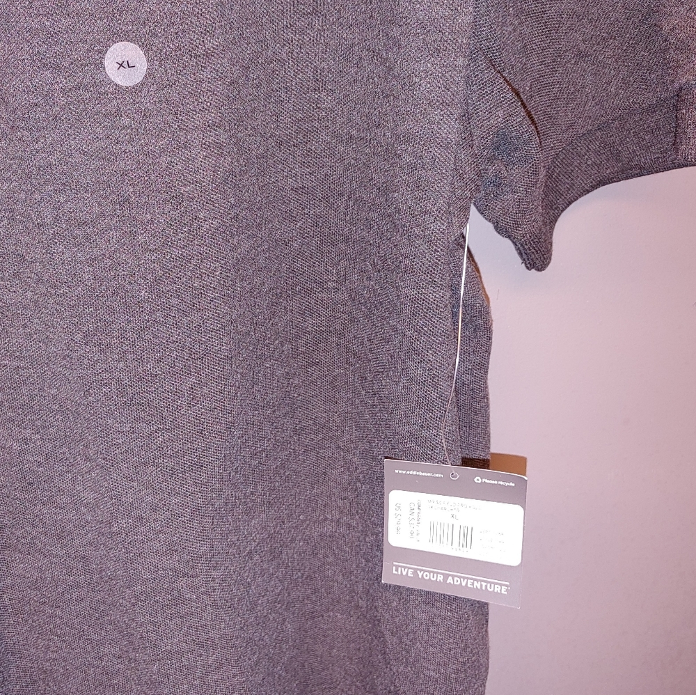 4 Shirt Bundle! - Picture 7 of 11